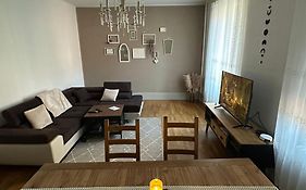 Jardin De Victor Appartements Calmes Spacieux Avec Jardin Clos